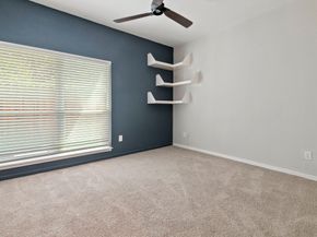 1818 Augusta Drive 13, Houston TX 77057