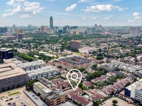 1818 Augusta Drive 13, Houston TX 77057