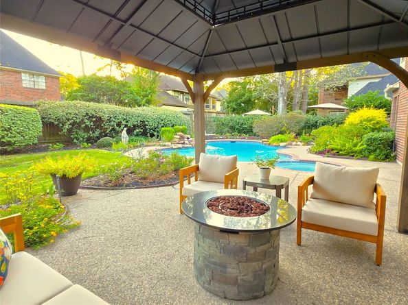 11807 Primwood Drive, Houston TX 77070