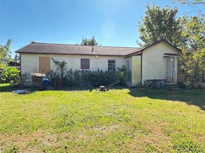 7429 W Knoll, Houston TX 77028