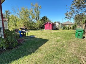 7429 W Knoll, Houston TX 77028