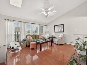 2277 S Kirkwood Road 1002, Houston TX 77077