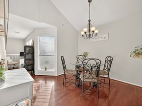 2277 S Kirkwood Road 1002, Houston TX 77077