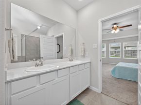 2322 E Winding Pines Drive, Tomball TX 77375