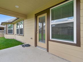 2322 E Winding Pines Drive, Tomball TX 77375