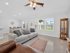 2322 E Winding Pines Drive, Tomball TX 77375