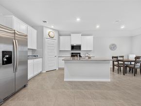 2322 E Winding Pines Drive, Tomball TX 77375