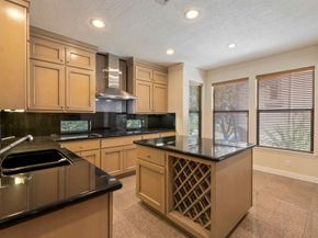 628 Bomar Street, Houston TX 77006