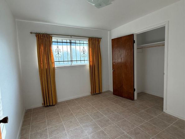 7325 Ley Road, Houston TX 77028