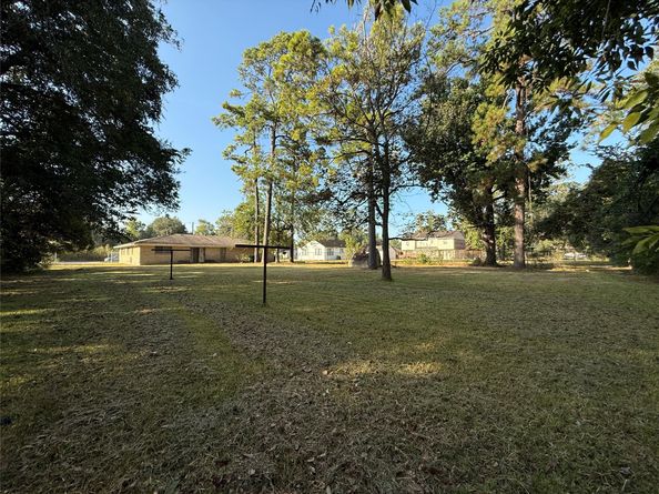 7325 Ley Road, Houston TX 77028