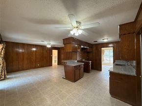 7325 Ley Road, Houston TX 77028