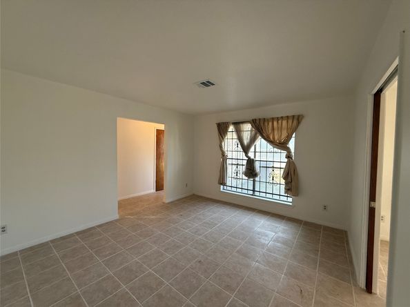 7325 Ley Road, Houston TX 77028