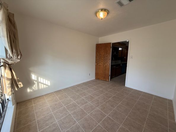 7325 Ley Road, Houston TX 77028