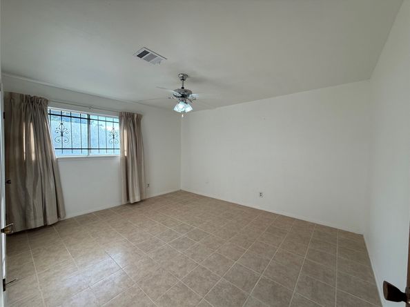 7325 Ley Road, Houston TX 77028