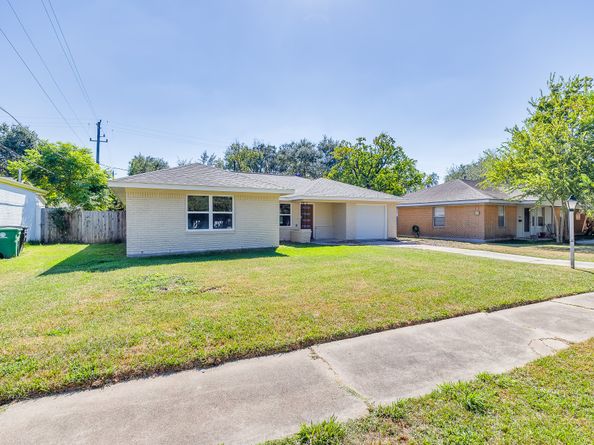 6201 Carew Street, Houston TX 77074