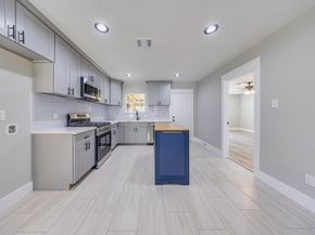 6201 Carew Street, Houston TX 77074