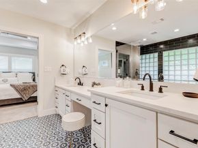 920 Key Street, Houston TX 77009