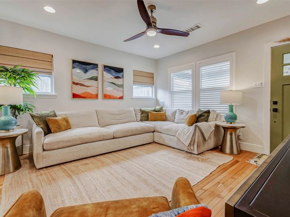 920 Key Street, Houston TX 77009