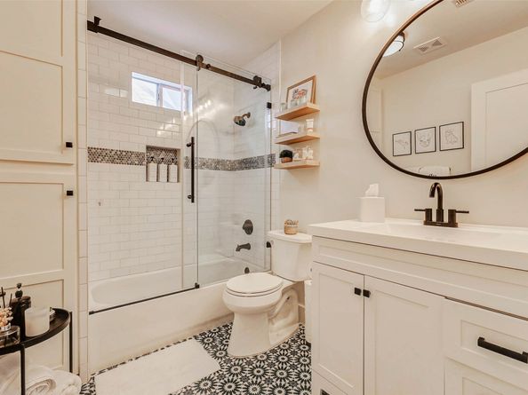 920 Key Street, Houston TX 77009