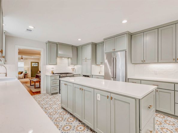 920 Key Street, Houston TX 77009