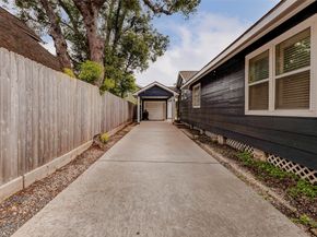 920 Key Street, Houston TX 77009