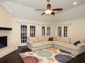 214 W Sutton Square, Stafford TX 77477