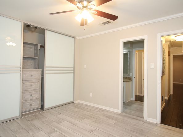 214 W Sutton Square, Stafford TX 77477