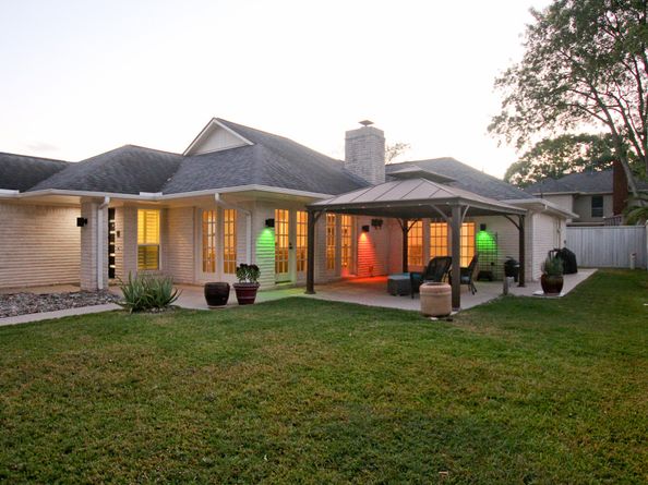 214 W Sutton Square, Stafford TX 77477