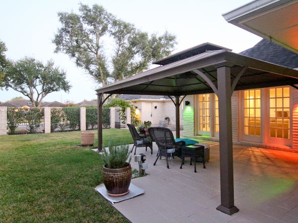 214 W Sutton Square, Stafford TX 77477