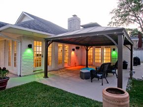 214 W Sutton Square, Stafford TX 77477