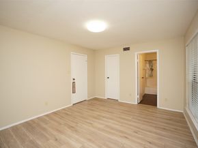 6602 Harbor Town Drive 1202, Houston TX 77036