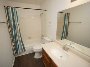 6602 Harbor Town Drive 1202, Houston TX 77036