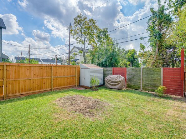 308 E 39th Street, Houston TX 77018