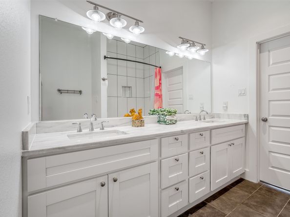 308 E 39th Street, Houston TX 77018