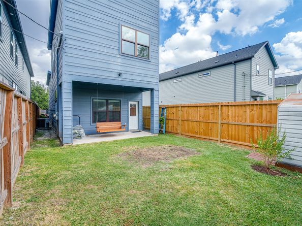 308 E 39th Street, Houston TX 77018
