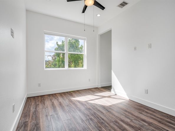 308 E 39th Street, Houston TX 77018