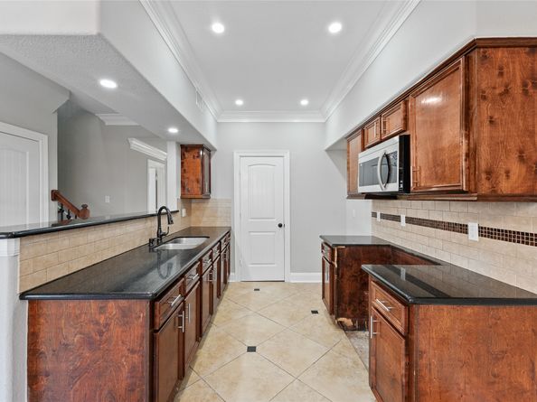 7890 W Bellfort Avenue 7890, Houston TX 77071