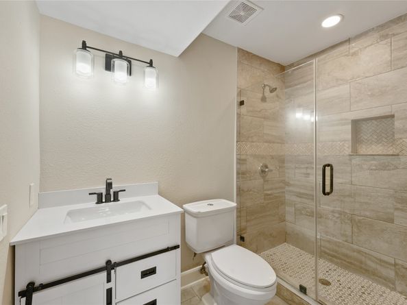 7890 W Bellfort Avenue 7890, Houston TX 77071