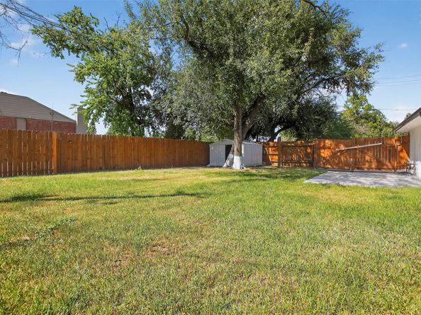 3302 Ann Arbor Drive, Houston TX 77063