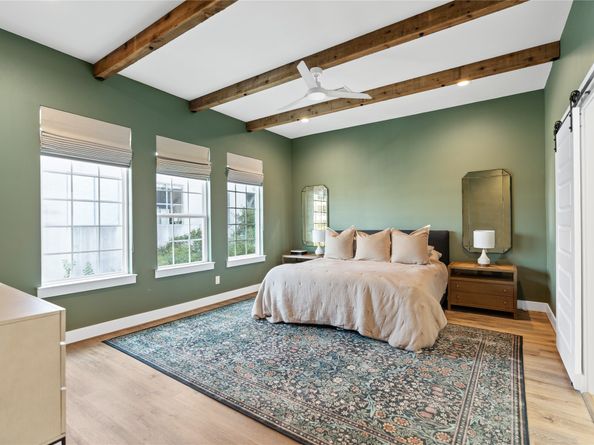 2532 Ohsfeldt Street, Houston TX 77008