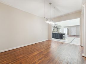 7924 Woodway Drive, Houston TX 77063