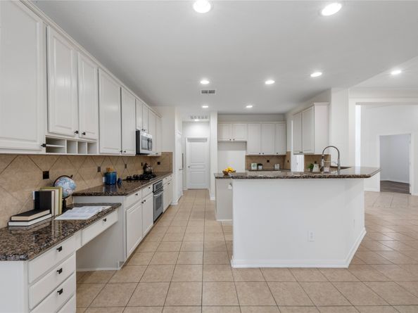 9535 Empress Crossing Drive, Spring TX 77379