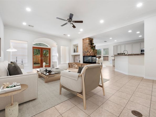 9535 Empress Crossing Drive, Spring TX 77379