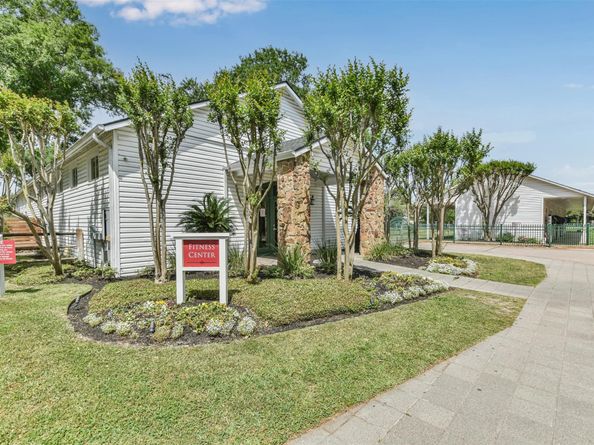 9535 Empress Crossing Drive, Spring TX 77379