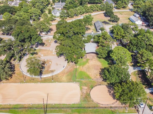 9535 Empress Crossing Drive, Spring TX 77379