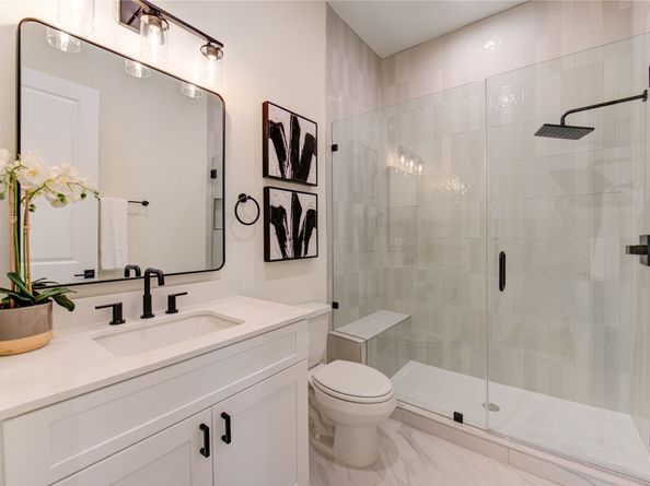 6121 Pacific Forest, Houston TX 77091