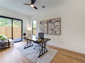 6121 Pacific Forest, Houston TX 77091