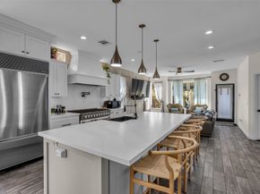 55 S Bethany Bend Circle S, The Woodlands TX 77382