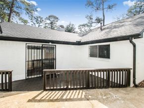 10322 Nold Drive, Houston TX 77016
