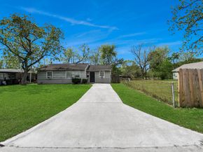 5018 Northridge Drive, Houston TX 77033